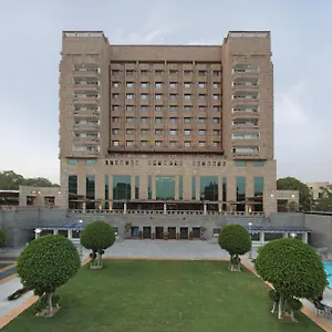 Jaypee Vasant Continental 5* Yeni Delhi