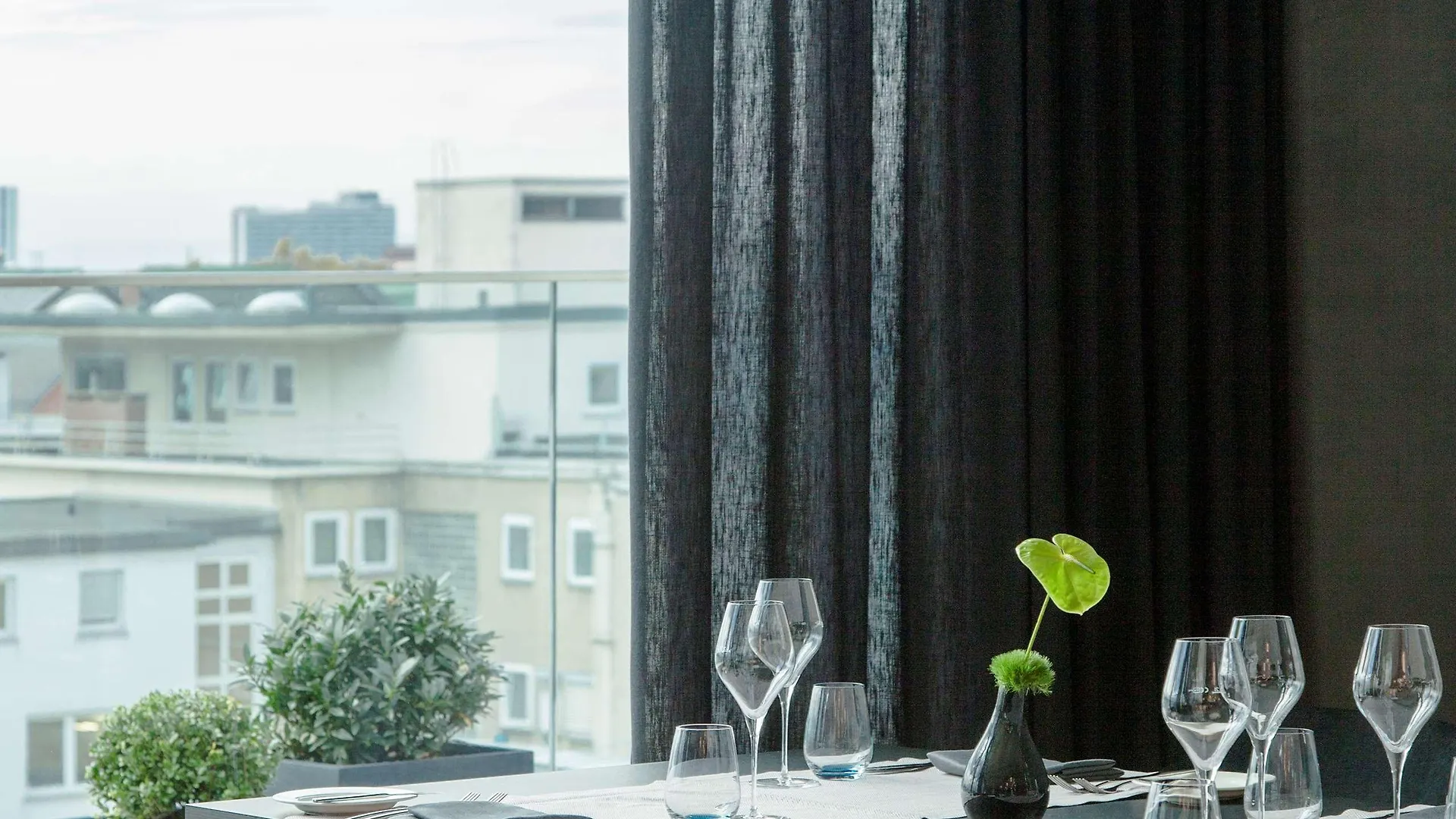 Radisson Blu Hotel, Mannheim 4*,  Germany