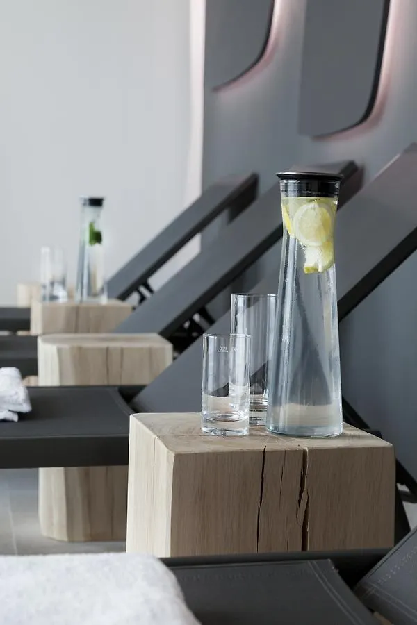 Radisson Blu Hotel, Mannheim 4*,  Germany